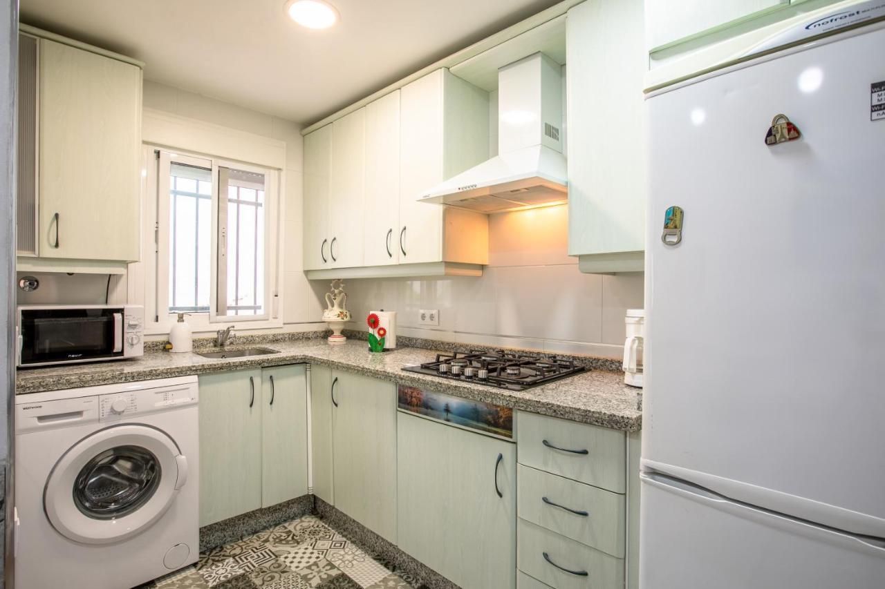 San Pablo Premium Suites Севиля Екстериор снимка
