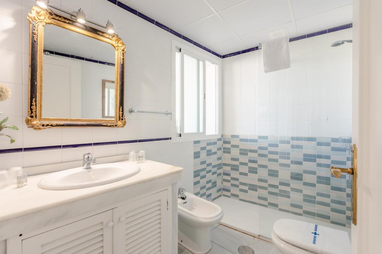 San Pablo Premium Suites Севиля Екстериор снимка